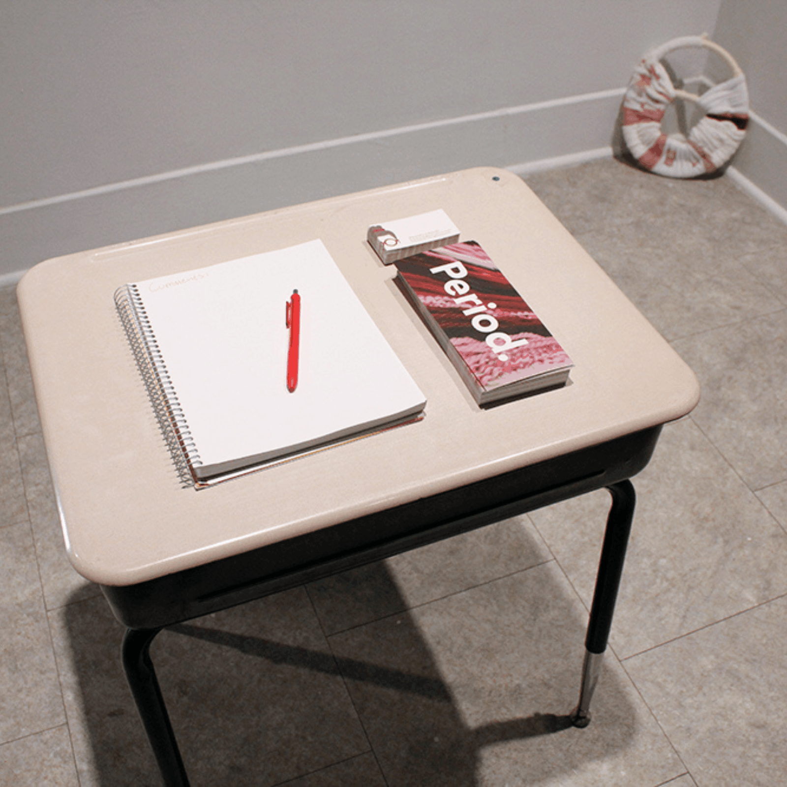 intro desk